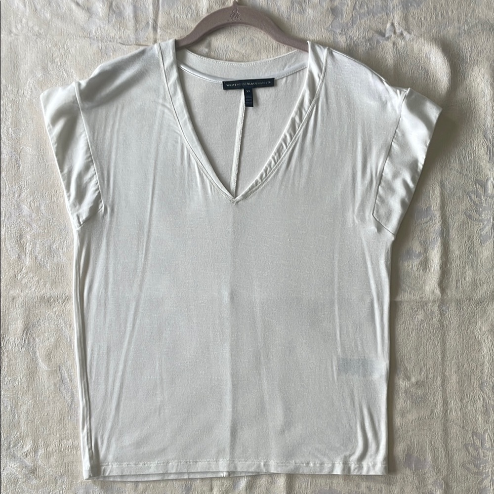 White House Black Market | White V-Neck Top